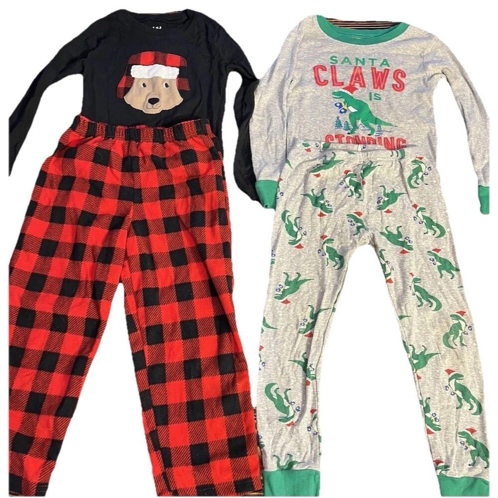 Boys Pajamas 5T Lot 2 Sets Carter’s Christmas Buffalo Plaid Dino Sleepwear